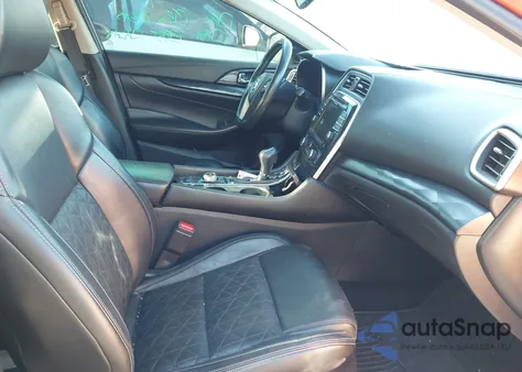 2019 Nissan Maxima 3.5 Platinum from USA, damaged, VIN 1N4AA6AV2KC372283